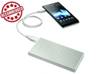 Sony CycleEnergy CP-F1L External USB Battery Charger Sony CycleEnergy CP-F1L External USB Battery Charger