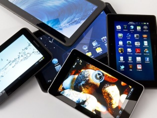 Top 7" Tablets Under Rs 25,000 (February 2013) Top 7" Tablets Under Rs 25,000 (February 2013)
