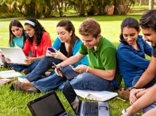 Top Smartphone Recommendations For College Students Top Smartphone Recommendations For College Students