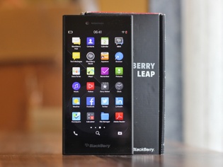 Review: BlackBerry Leap Review: BlackBerry Leap